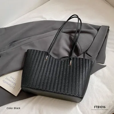 Prelina Women's Totebag