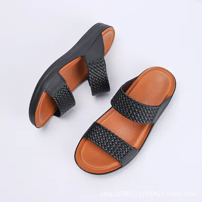 Solid Walk Men’s Sandal