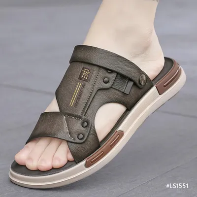 Solid Ridge Men’s Sandal