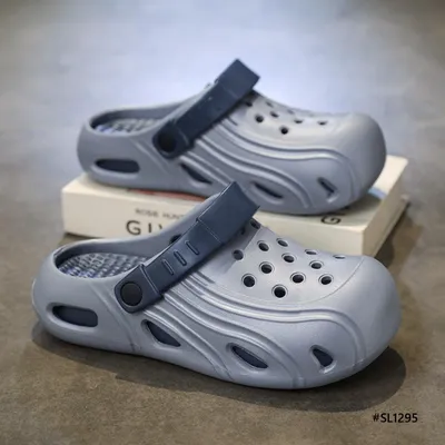 Gentle Walk Men’s Slippers