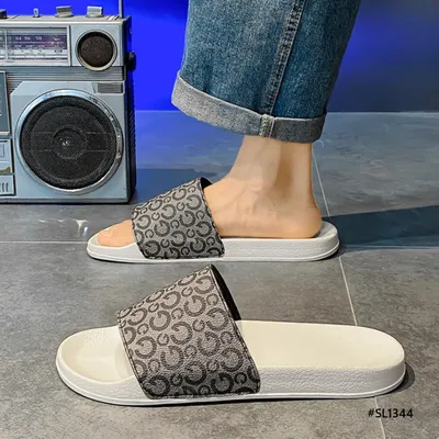 Urban Rest Men’s Slippers