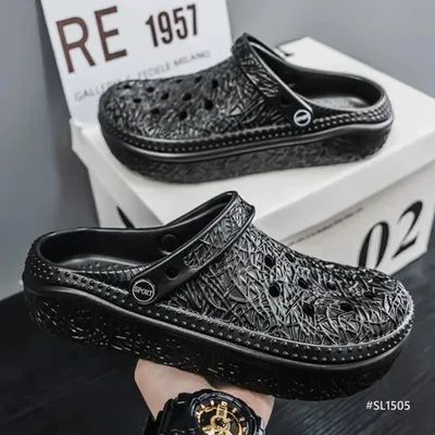 Light Calm Men’s Slippers