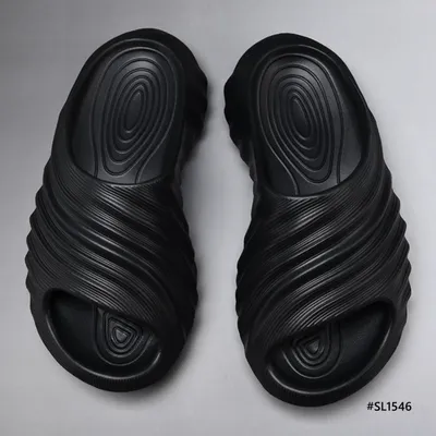 Cloud Wave Men’s Slippers