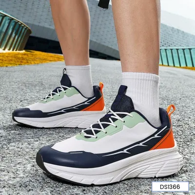 Dust Voyager Outdoor Shoes