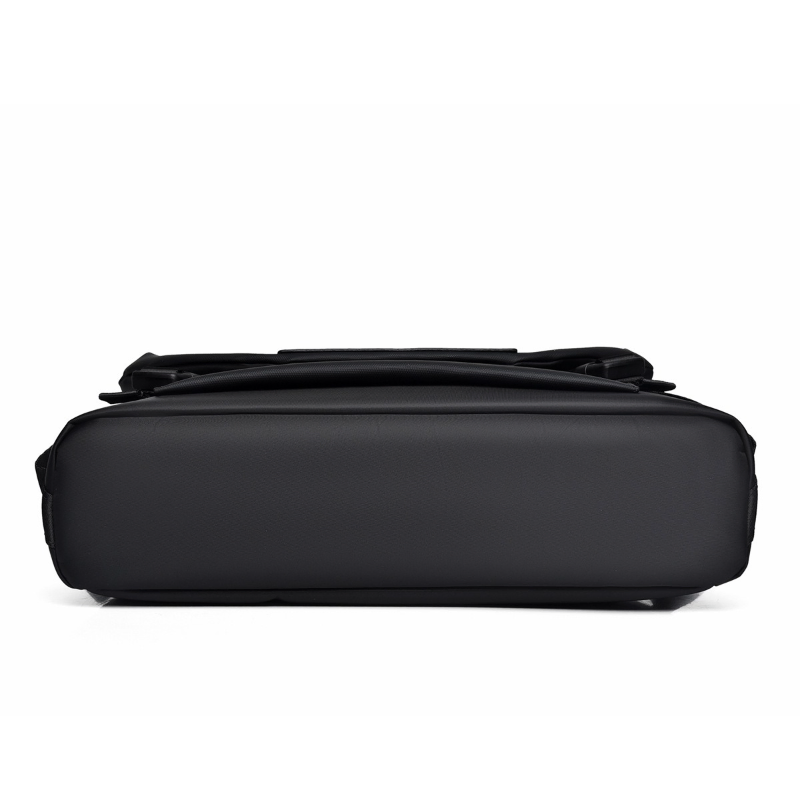 CORLAN CREST MEN'S HANDBAG