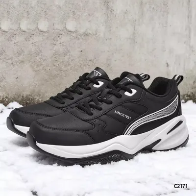 Easy Pace Casual Shoe