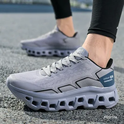 Axton Vale Outdoor Shoes