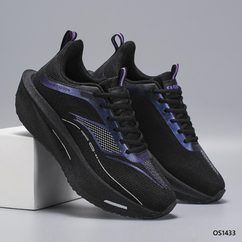 IRON STRIP OUTDOOR SHOES