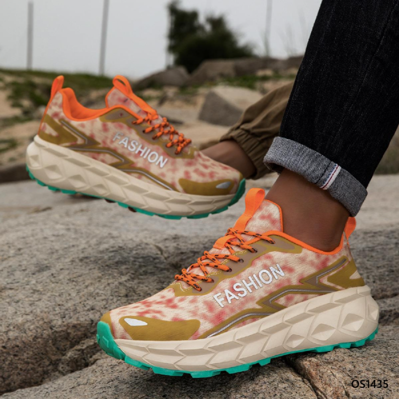 STORM RUNNER OUTDOOR SHOES