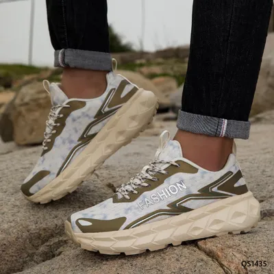 STORM RUNNER OUTDOOR SHOES