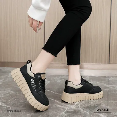 Veloura Womens Casual Shoes