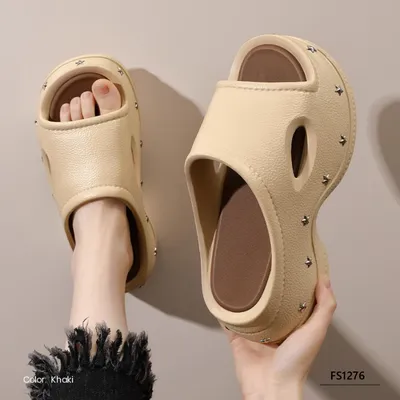Cavelle Shore Women's Slippers