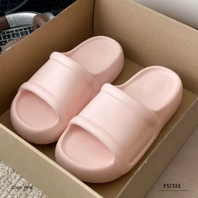 Quella Brook Women's Slippers