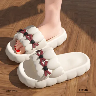 Xelina Bloom Women's Slippers