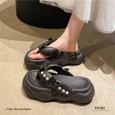 Ulora Shore Women's Slippers