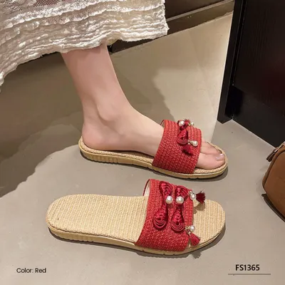 Wynelle Brook Women's Slippers