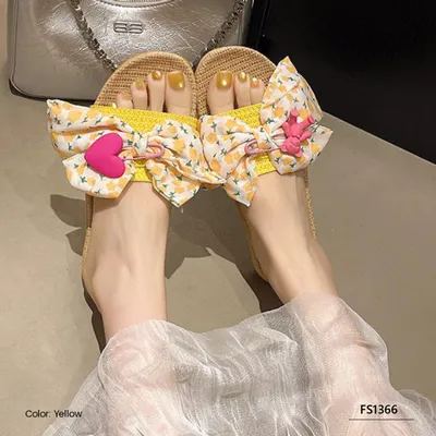 Xarielle Sands Women's Slippers