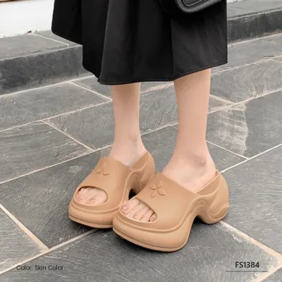 Pavelle Tide Women's Slippers