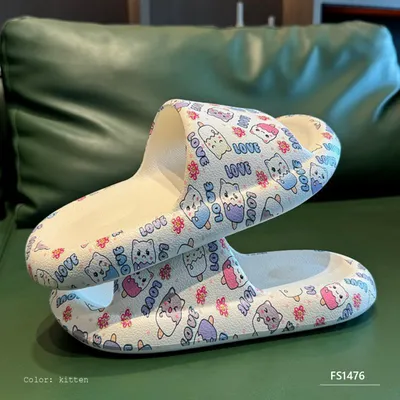 Evelina Brook Women's Slippers