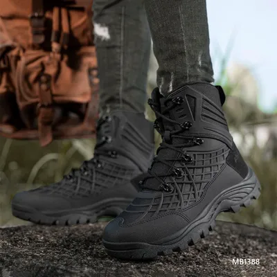 Voltrex March Martin Boots
