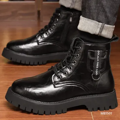 Ravion Ash Martin Boots