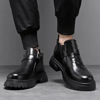 Veylan Knox Martin Boots