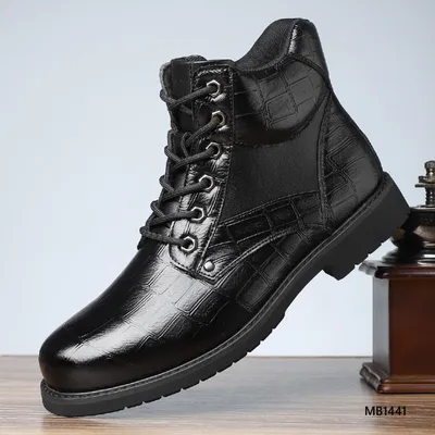 Veyran Holt Martin Boots