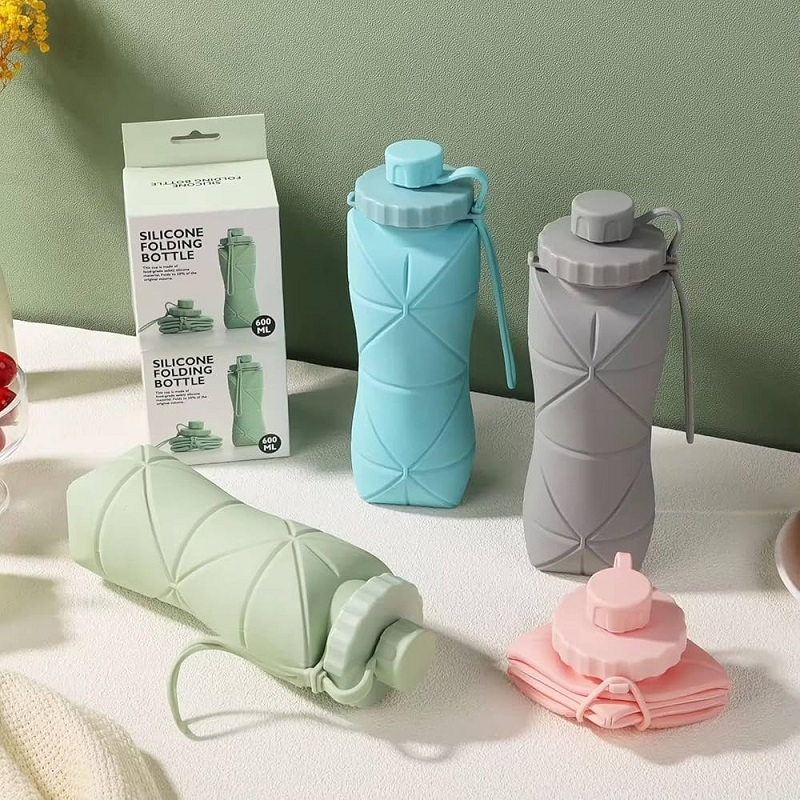 Reusable BPA Free Foldable Silicone Water Bottle