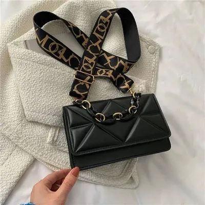 Crossbody Chain Flap Square Bag