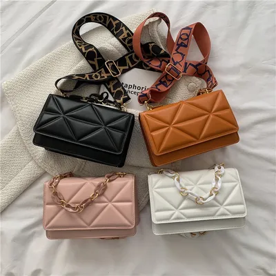 Crossbody Chain Flap Square Bag