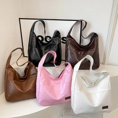  Minimalist PU Leather Shoulder Bag