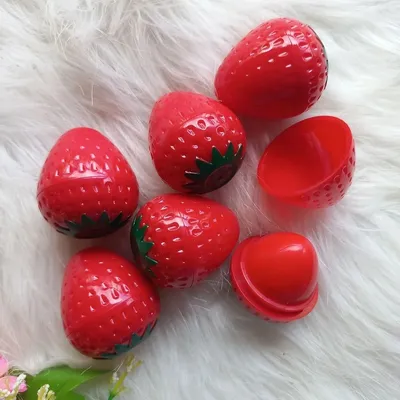 Magic Moisturizing Lip Balm Strawberry  (1 Pc)