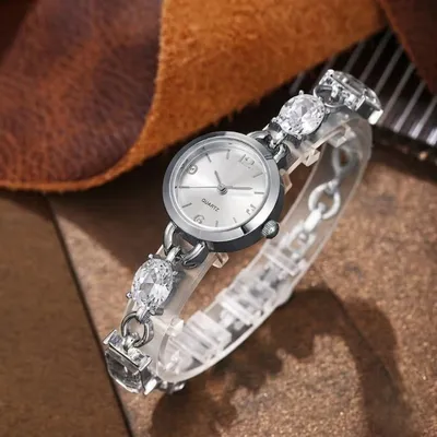 Elegant Women's Wrist Watch