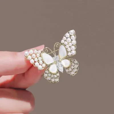 Butterfly Hijab Brooch Pearl Crystal White 