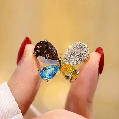  Crystal Colorful Butterfly Hijab Brooch / Hijab Pin