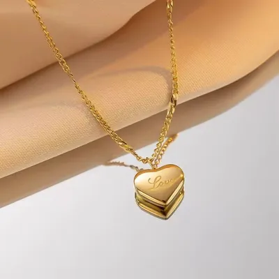 Peach Heart Love Collarbone Necklace
