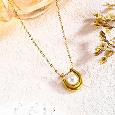 U-shaped 18K Gold Plated Pearl Necklace