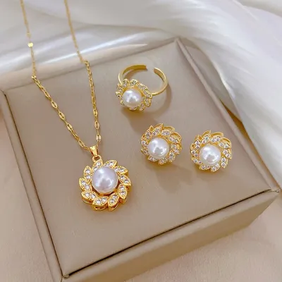 Zirconia Pearl Flower Necklace Set (4 pcs )