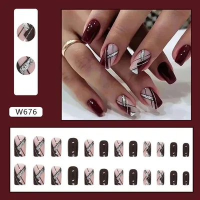  Artificial Trendy Fake Nails (W Series) 24 Pcs