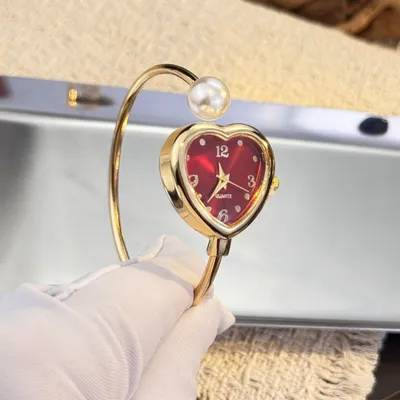 Heart-Shaped Dial Adjustable Open Design Watch
