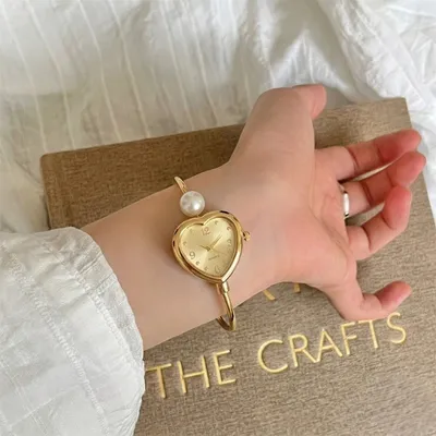 Heart-Shaped Dial Adjustable Open Design Watch