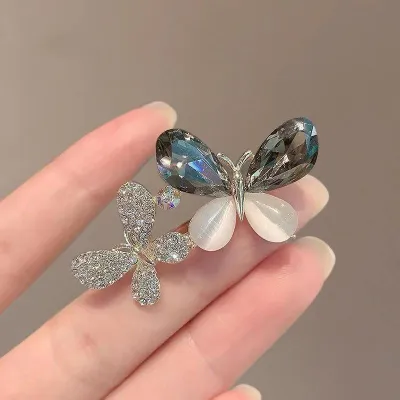 Elegant Zircon Double Butterfly Brooch pin 