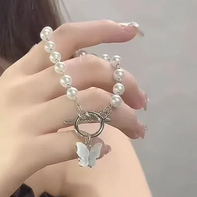  Vintage Butterfly Pearl Bracelet 