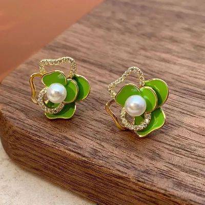  Elegant Sweet Camellia Flower Pearl Earring