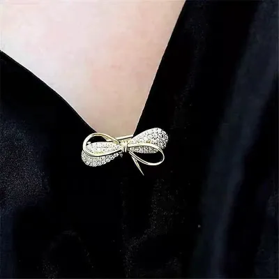 Rhinestone Button Bow Brooch