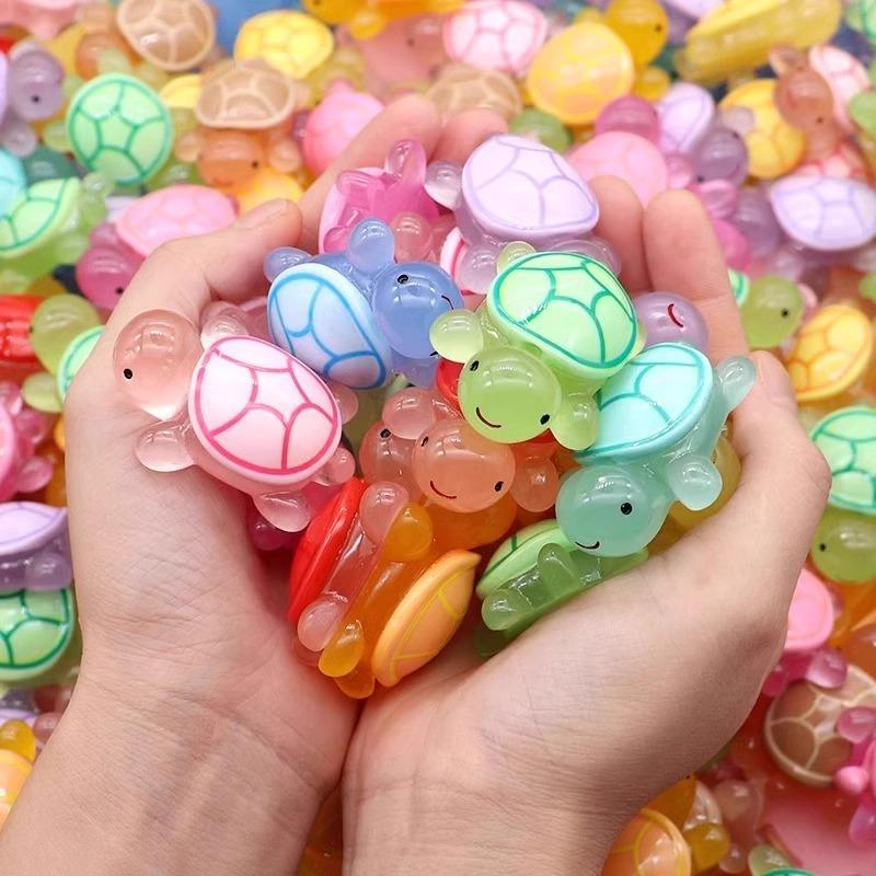 Mini Resin Turtles Figurines Glow in The Dark 10 pcs