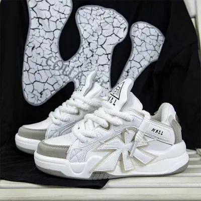 Multicolor Sports Casual Sneakers