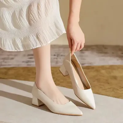 Women's High Heel Pump's