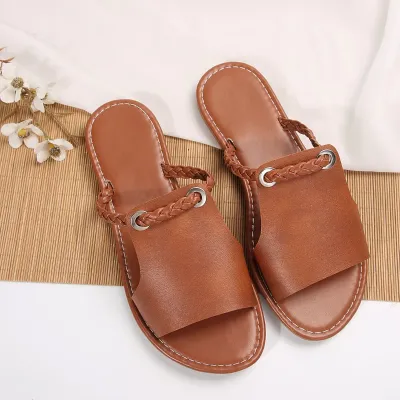  Comfortable Women Slippers Wear