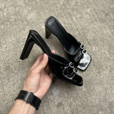 Fashion Red Black Square Toe Slide Sandals